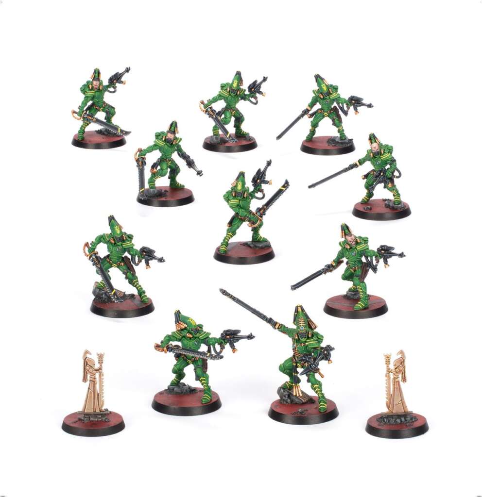 The 10 Aeldari Striking Scorpion miniatures includes in the new Kill Team: Salvation Warhammer 40K box set.